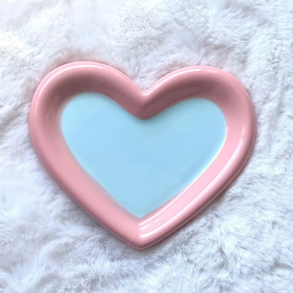 New Small Heart Shaped Ceramic Cat Plate Pink Blue Whisker Fatigue Relief‎ Dish
